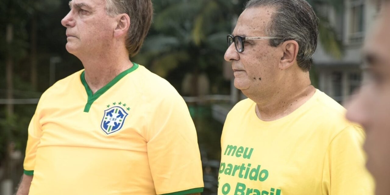 Bolsonaro e Malafaia Juntos em Ato pela Anistia Após Cirurgia